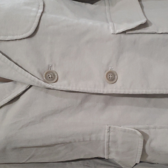 J. Crew m soft corduroy jacket 2 button closure 3 front pockets fitted - Picture 9 of 10